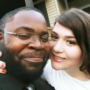 Meet your Posher, Naomi